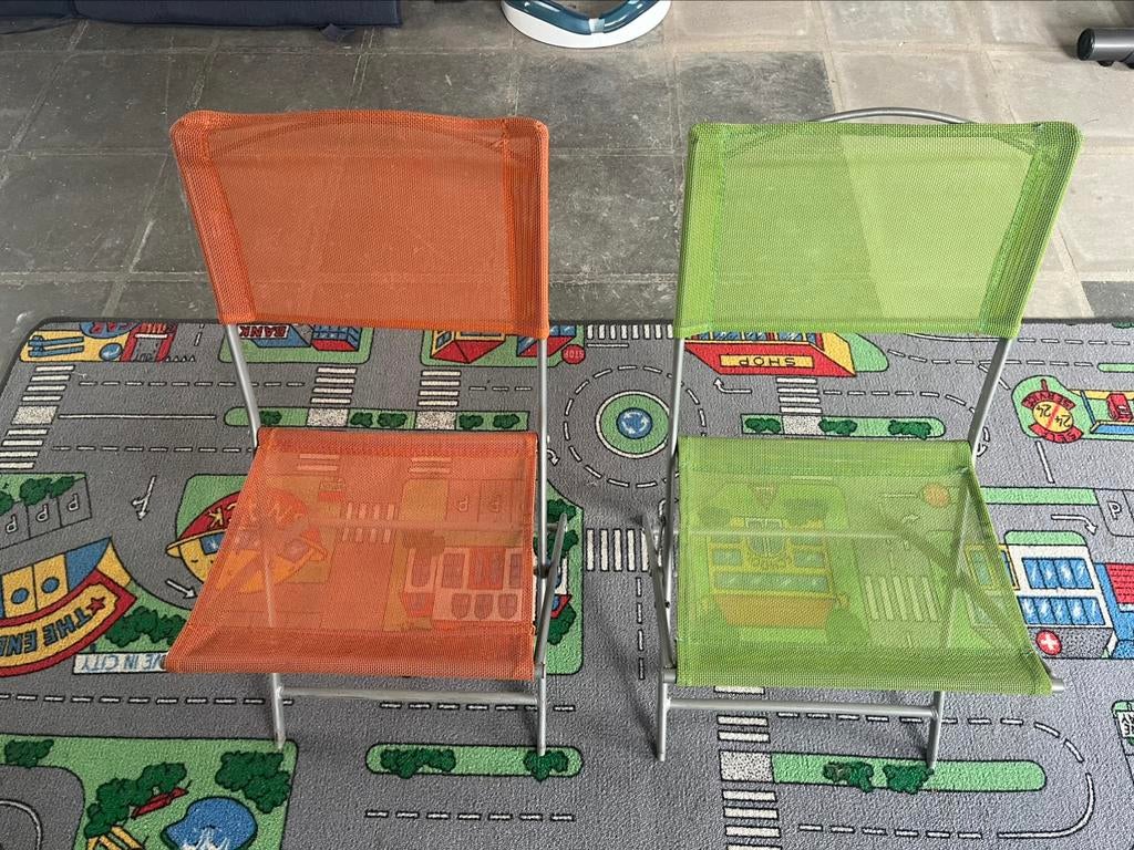 2 plooibare kinderstoelen voor binnen en buiten, Kinderen en Baby's, Kinderstoelen, Ophalen, Zo goed als nieuw