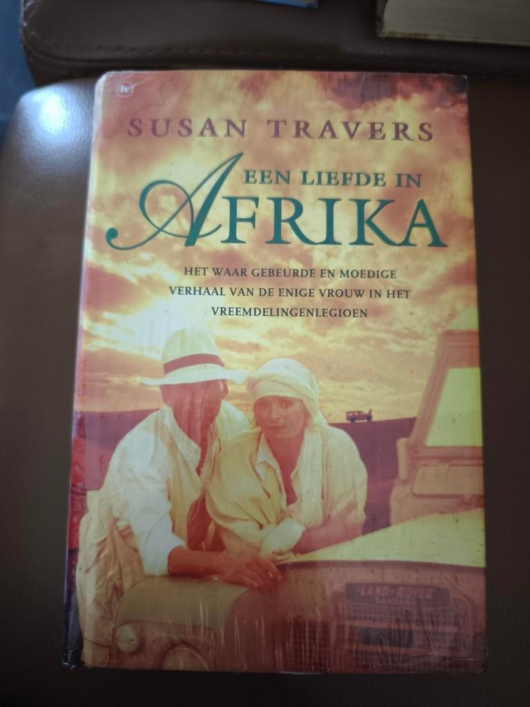 W. Holden - Een liefde in Afrika, Ophalen of Verzenden, Nieuw, W. Holden; S. Travers