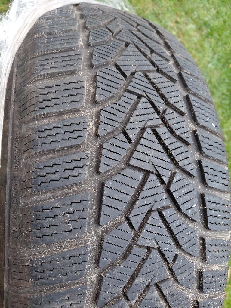 WINTERBANDEN UNIROYAL 215 55 R17, Auto-onderdelen, Ophalen, Winterbanden, Band(en)