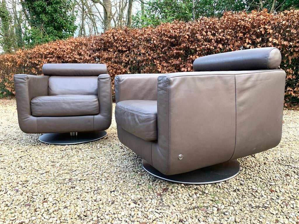 Natuzzi SUAD draaifauteuils echt leder in goede staat!, Enlèvement, Utilisé