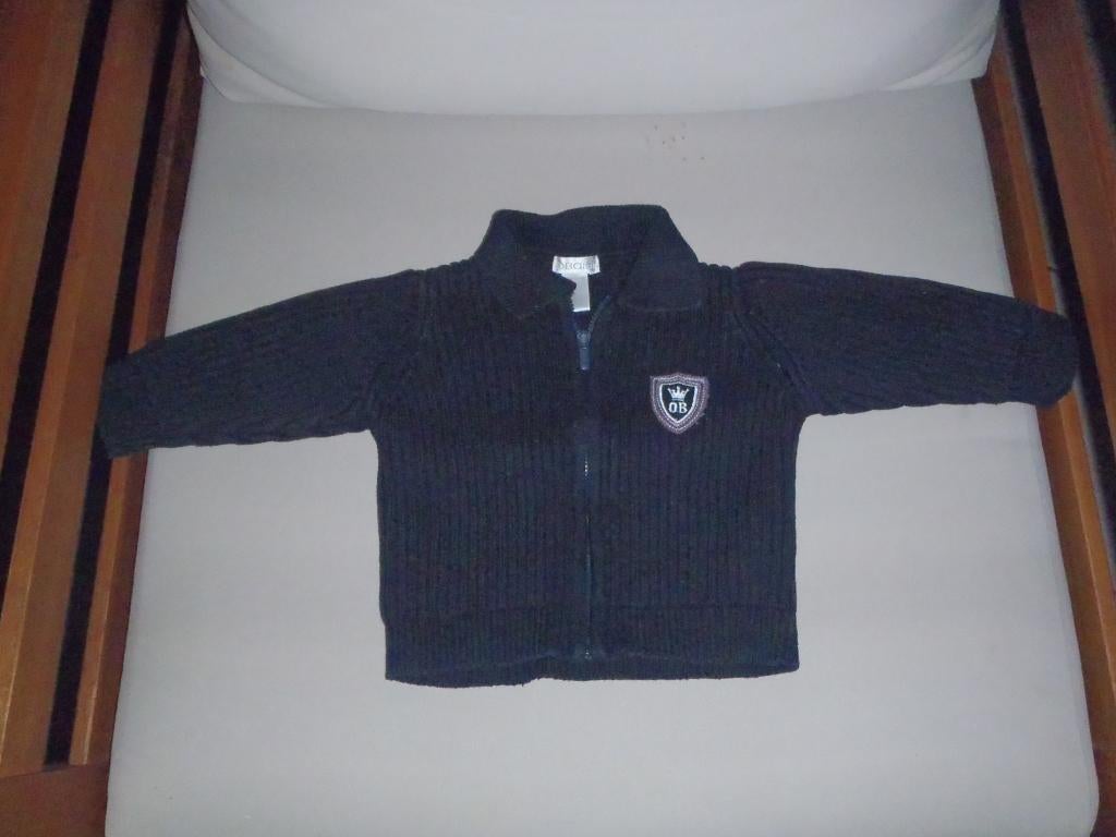 zwart vest maat 68 - Obaïbi, Ophalen of Verzenden, Zo goed als nieuw, Jongetje, Truitje of Vestje