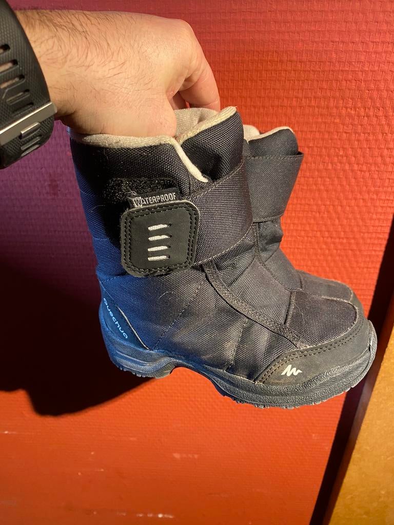 Decathlon sneeuw botjes maat 26, Kinderen en Baby's, Ophalen of Verzenden, Zo goed als nieuw
