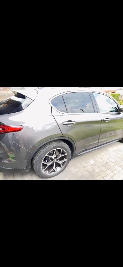 Alfa, Automaat, Euro 6, 4 cilinders, 127 g/km