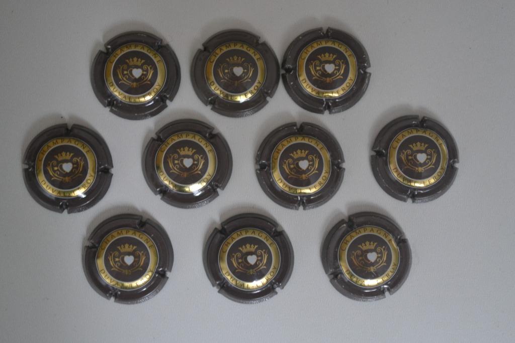 lot 10 capsules de champagne Duval-Leroy, Ophalen, Gebruikt
