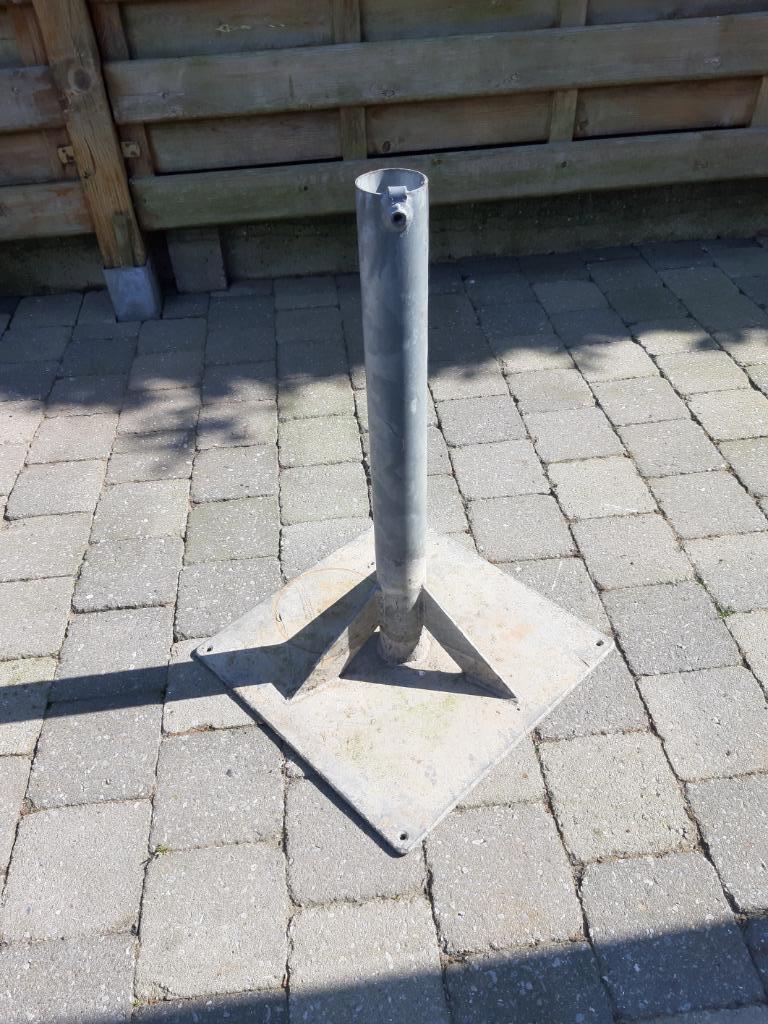 Metalen parasol voet/staander., Tuin en Terras, Ophalen, Gebruikt, Overige typen