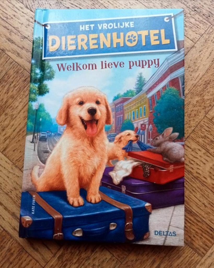 Het vrolijke dierenhotel: Welkom lieve puppy - vanaf 8 jaar, Boeken, Ophalen of Verzenden, Gelezen