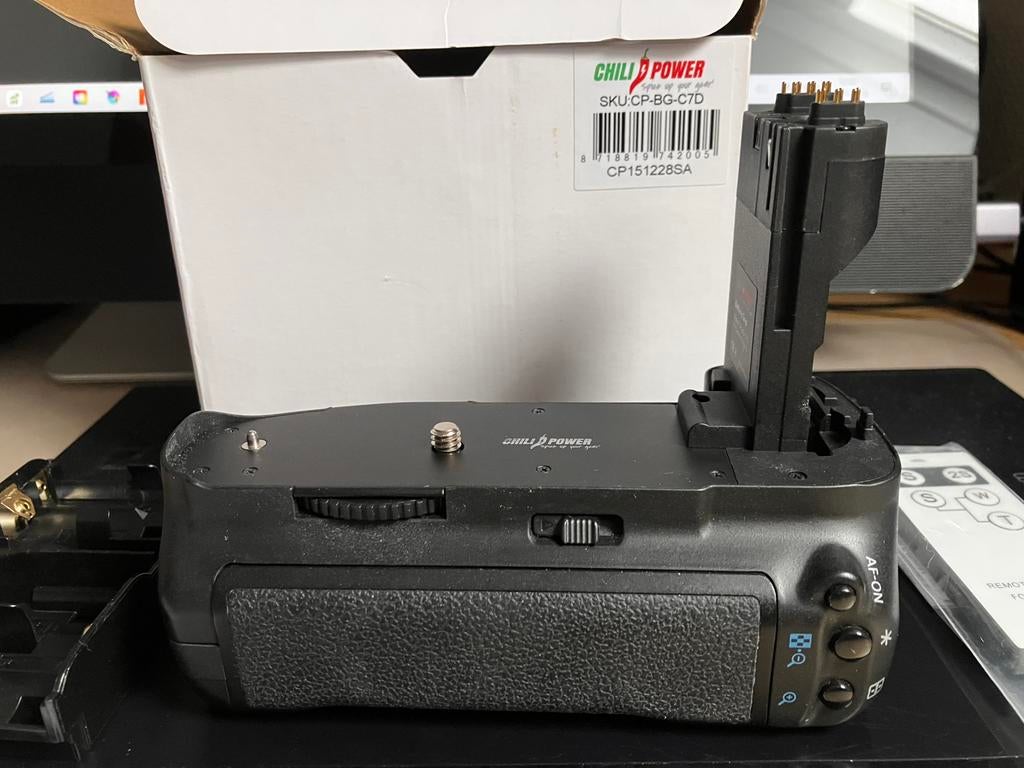 Battery Grip BG-E7 voor Canon EOS 7D, TV, Hi-fi & Vidéo, Photo | Accumulateurs & Batteries, Enlèvement, Neuf