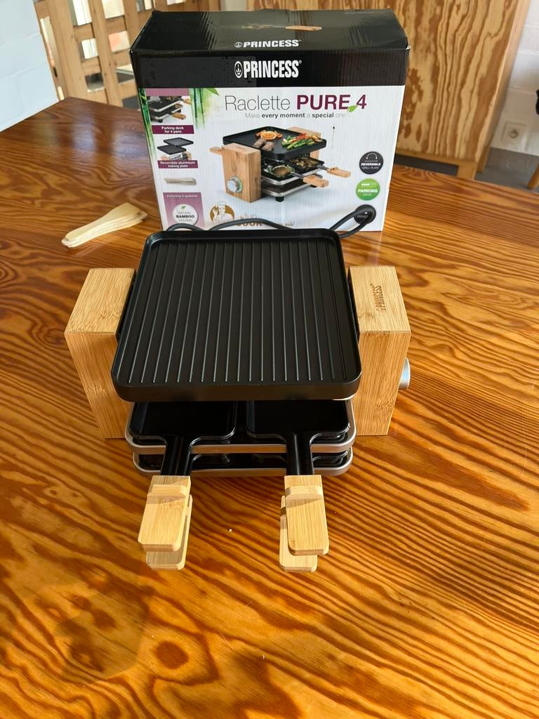 Princess Raclette Pure 4 p. Gourmetstel, grill en bakplaat, Elektronische apparatuur, Gourmetstellen, Zo goed als nieuw, Ophalen