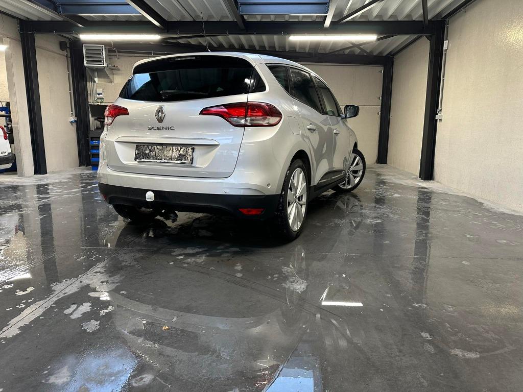 RENAULT SCENIC, Entreprise, 1850 kg, Boîte manuelle, Entretenue par le concessionnaire