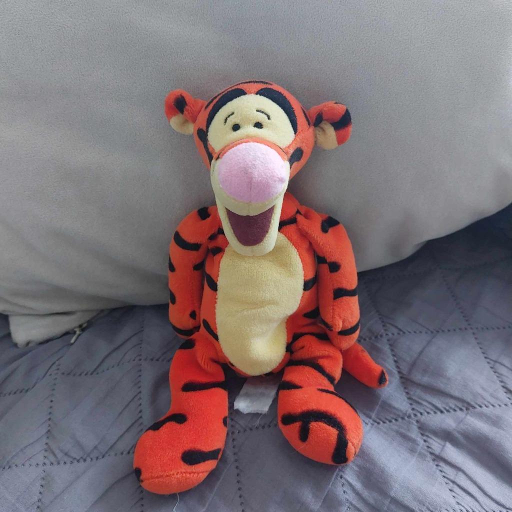 Doudou Tigrou de  Winnie l'ourson. Très bon état, Collections, Enlèvement, Winnie l'Ourson ou amis, Comme neuf, Peluche