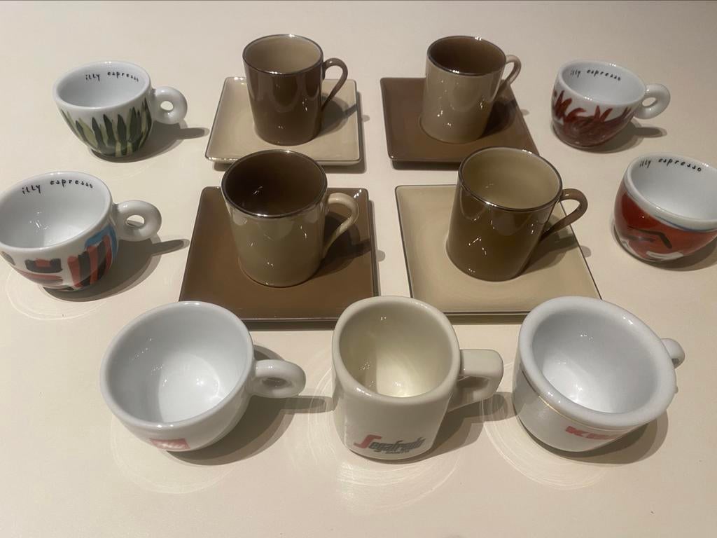 Tasses Segrafredo, Kimbo et Deshoulières, Enlèvement, Comme neuf
