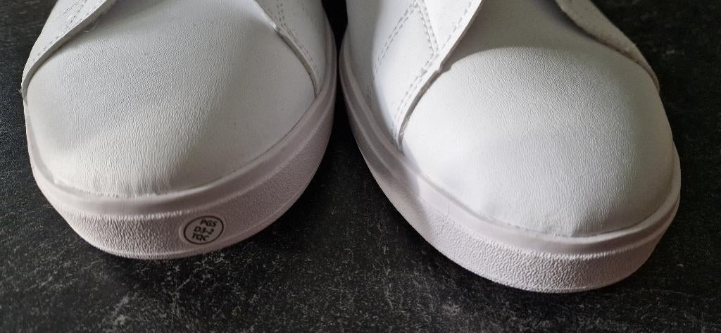 Nouveau Adidas, Enlèvement ou Envoi, Neuf, Adidas
