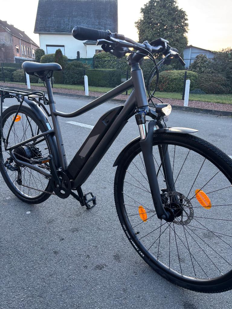 Mauntainbike met baterij en bagagerek, Fietsen en Brommers, Fietsen | Mountainbikes en ATB, Ophalen, Zo goed als nieuw, Heren
