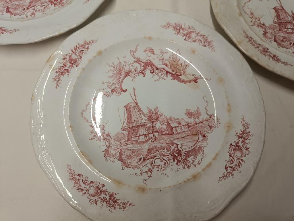 Oude borden 3 van levzinska en 1 van 1865 delfs handgetekend, Enlèvement