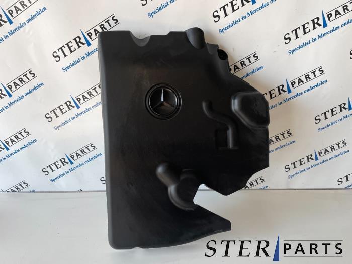 Couverture moteur d'un Mercedes Sprinter, 3 mois de garantie, Utilisé, -, -