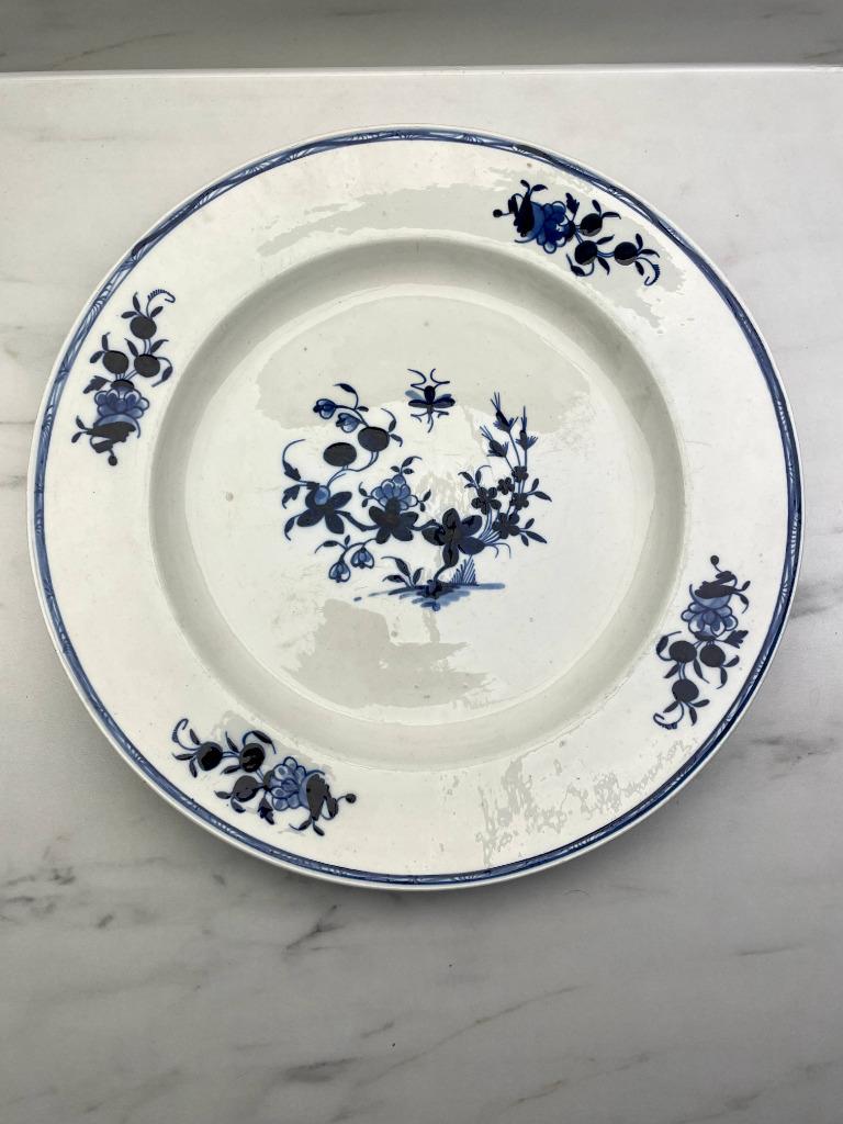 Très Grand Plat en Porcelaine Tendre de Tournai – Marqué R 3, Enlèvement ou Envoi