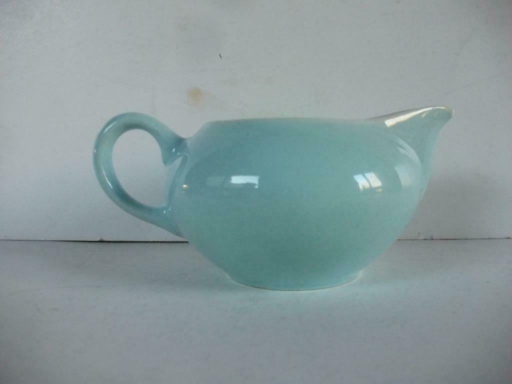 Vintage pastelblauw melkkannetje Ceranord St Amand, Antiek en Kunst, Verzenden