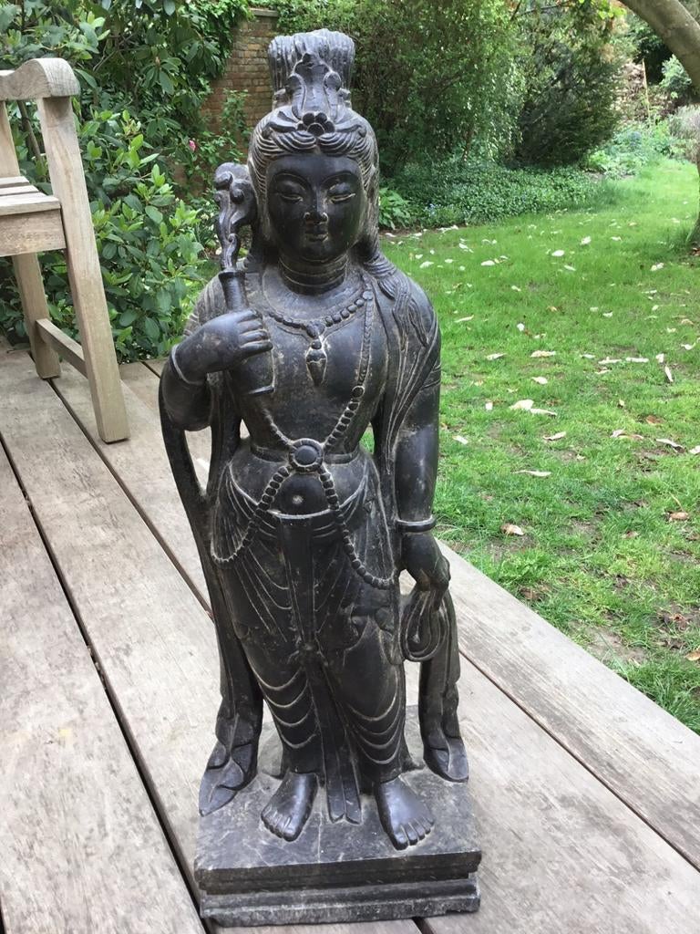 Kwan yin beeld, Enlèvement