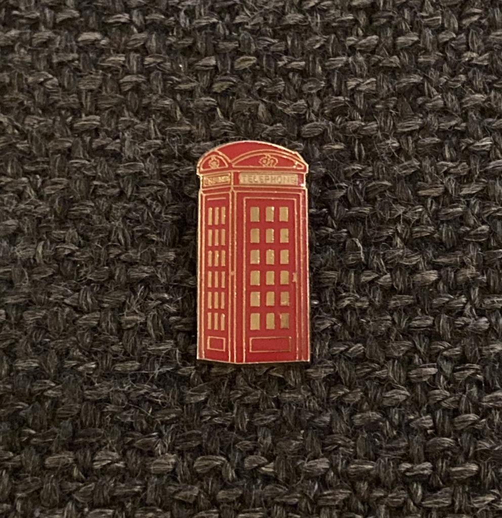PIN - LONDON TELEPHONE BOOTH - LONDEN - ENGELAND ANGLETERRE, Envoi, Utilisé, Autres sujets/thèmes, Insigne ou Pin's