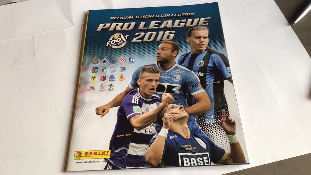 Pro league 2016(t), Ophalen of Verzenden, Zo goed als nieuw, Sticker