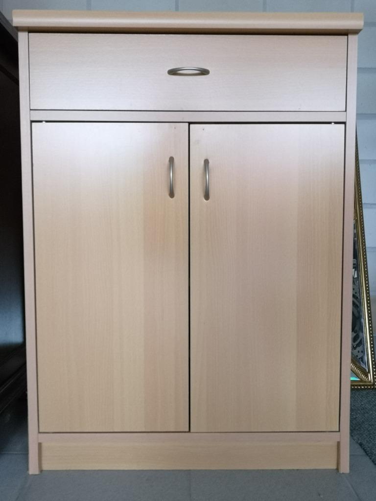 Kast, Huis en Inrichting, Kasten | Dressoirs, Zo goed als nieuw, Ophalen