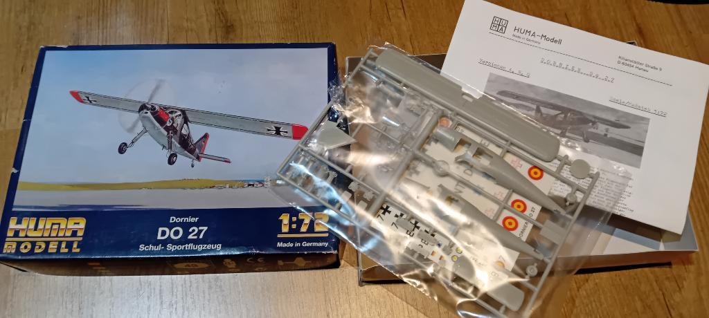 Dornier DO-27 (HUMA Modell)., Overige merken, 1:72 tot 1:144, Ophalen of Verzenden, Zo goed als nieuw