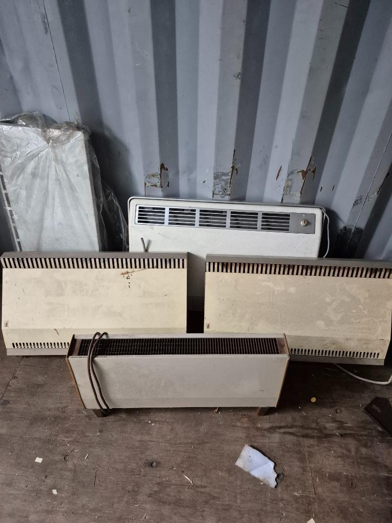 Chauffage et électricité, Enlèvement, Utilisé