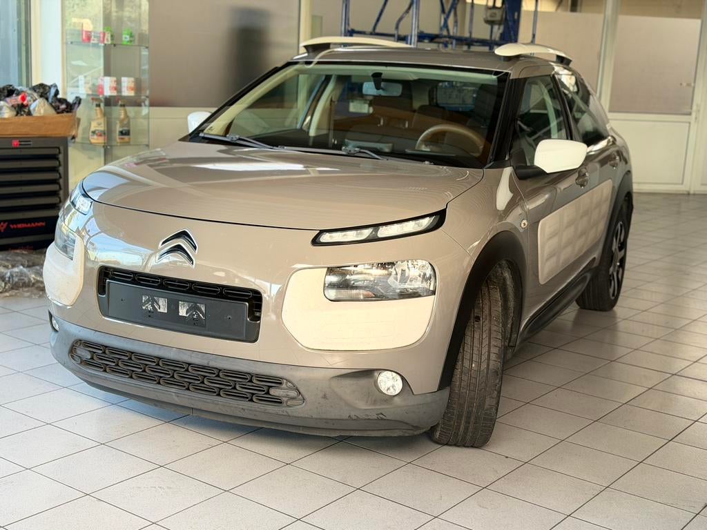 CITROEN C4 CACTUS 1.2 VTi Feel Edition/BENZINE/EURO6, Auto's, Citroën, Voorwielaandrijving, Euro 5, Stof, 1199 cc