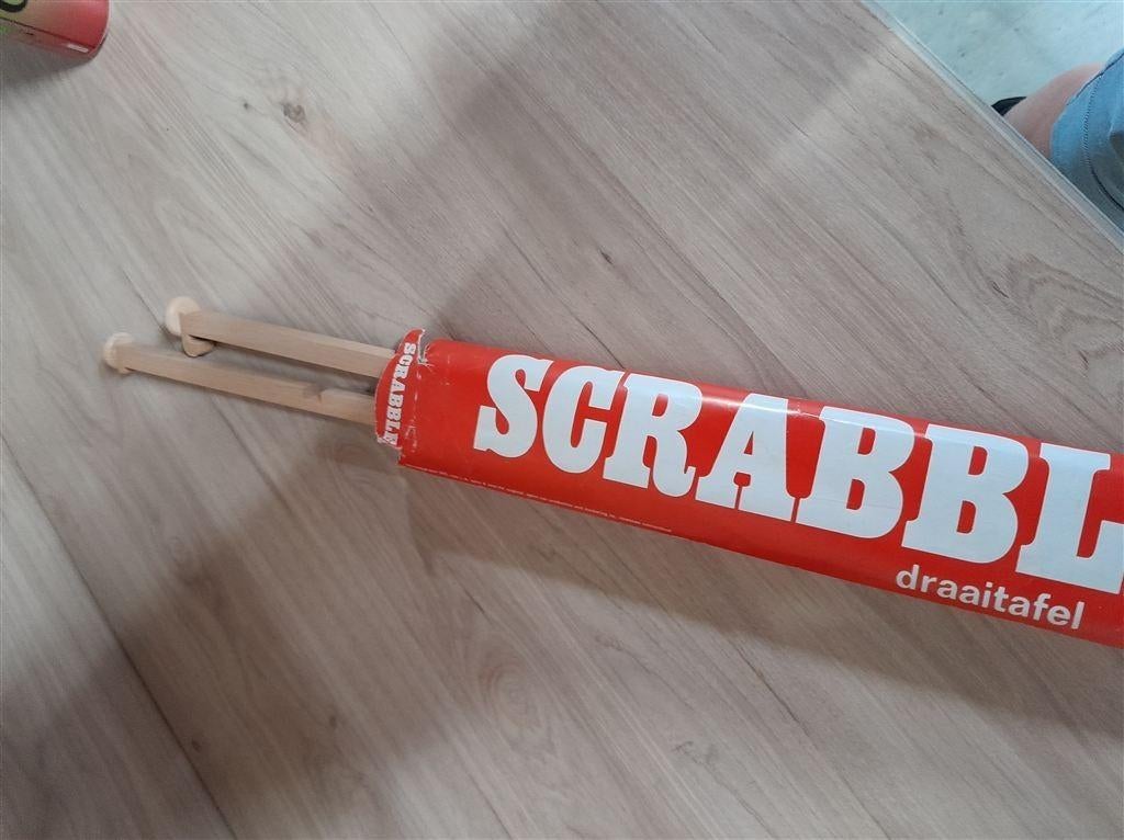 Scrabble houten draai wiel - s1464, Hobby en Vrije tijd, Verzenden, Zo goed als nieuw