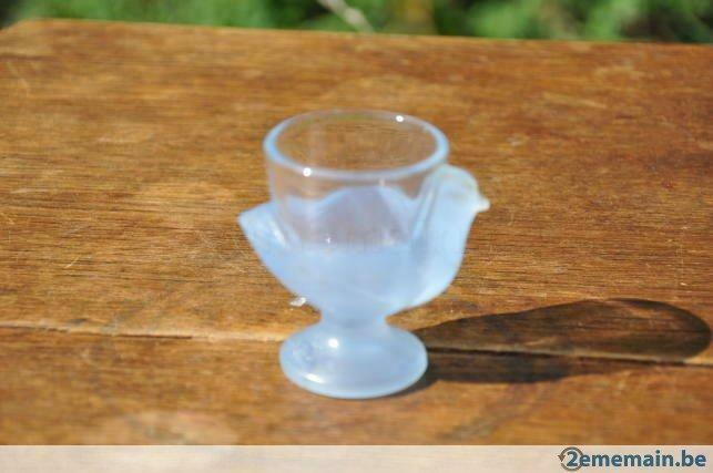 coquetier en verre bleu forme poule, Collections, Enlèvement ou Envoi, Utilisé