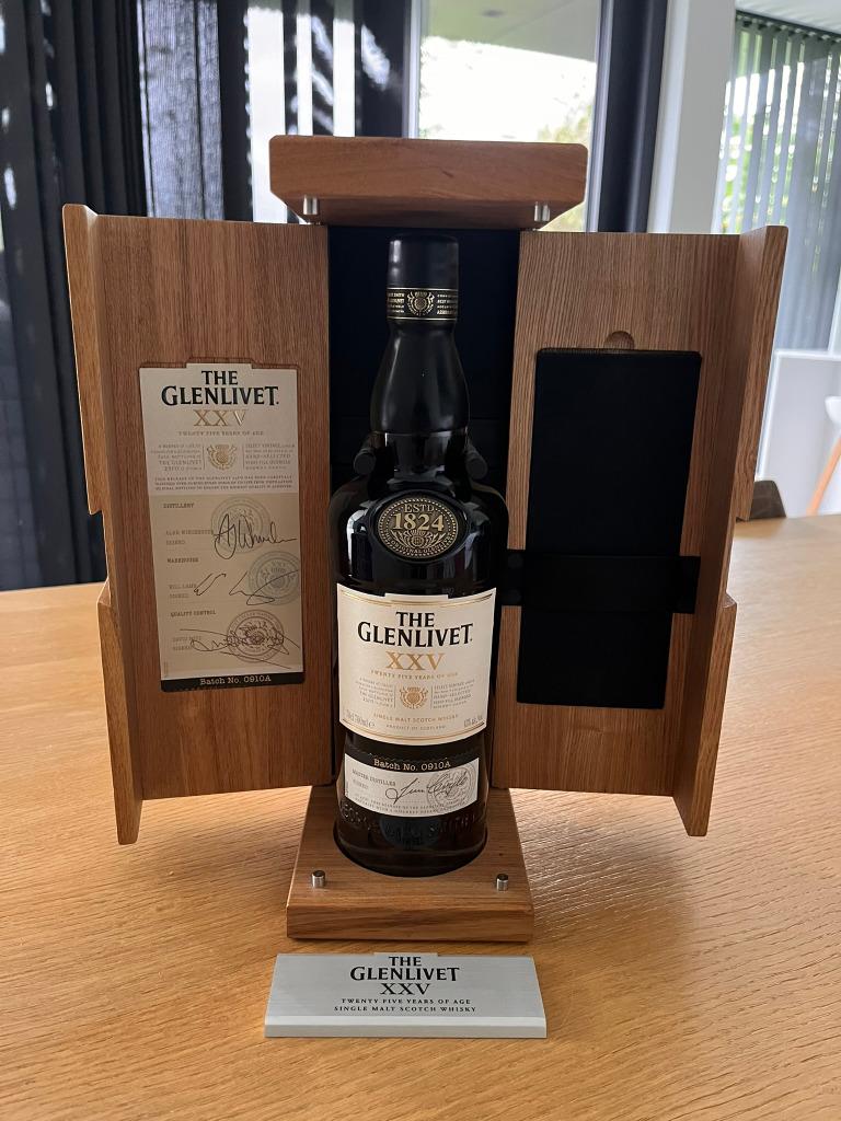The Glenlivet XXV – 25 Years Old Single Malt Scotch Whisky, Enlèvement ou Envoi, Neuf, Autres types, Pleine