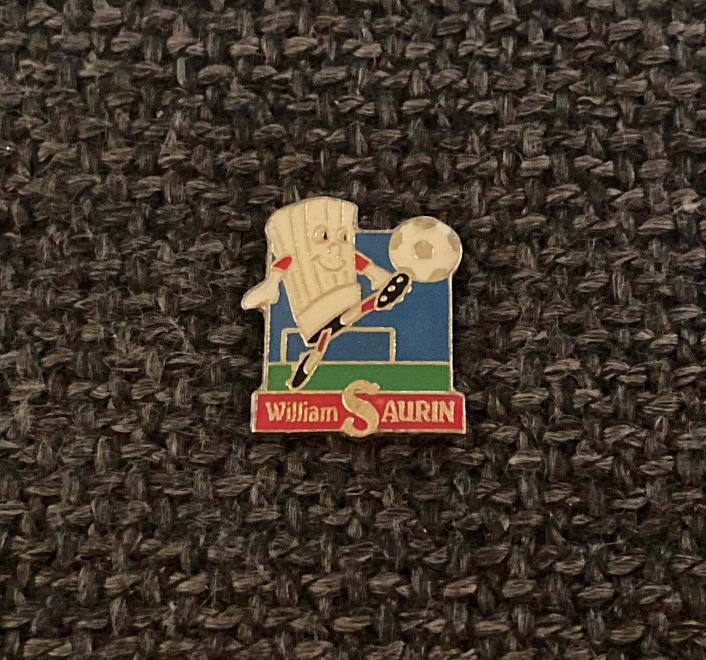 PIN - WILLIAM SAURIN - VOETBAL - FOOTBALL, Verzenden, Gebruikt, Merk, Speldje of Pin