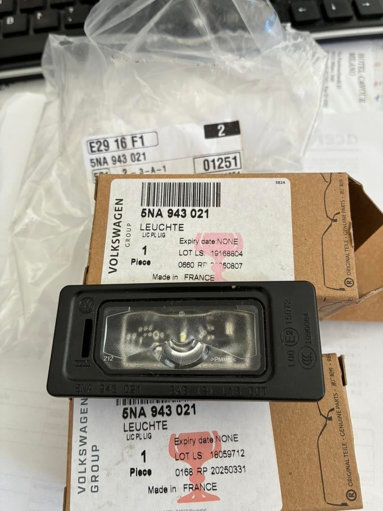 2 LED’S  eclairage de plaque d'immatriculation Skoda Fabia, Enlèvement, Skoda