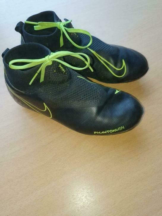 zwarte voetbalschoenen - Nike- maat 37,5, Ophalen, Gebruikt, Jongen of Meisje, Overige typen