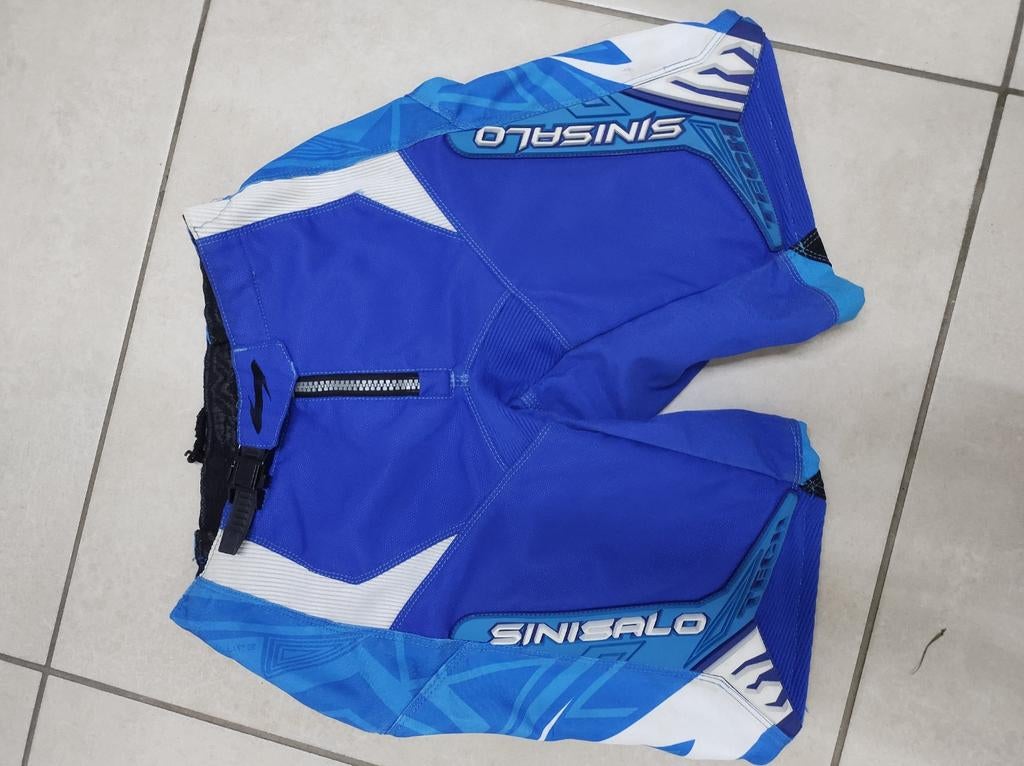 Korte BMX broek maat S (30), Ophalen of Verzenden
