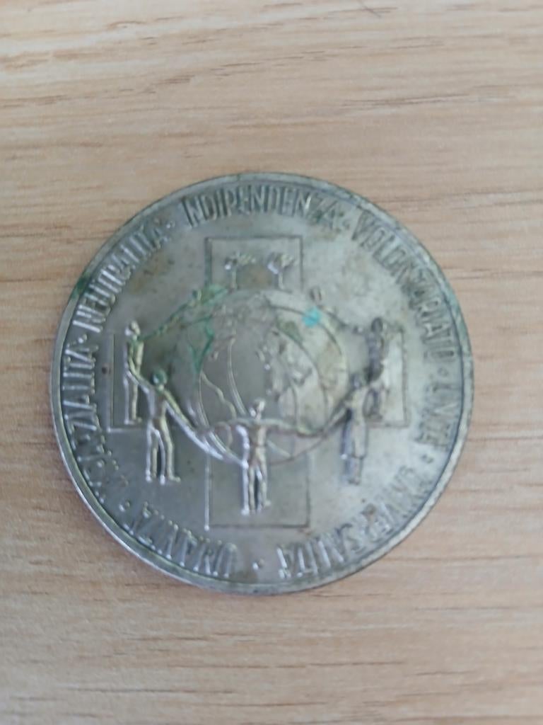 Médaille Croix-Rouge italienne diamètre 5 cm, Enlèvement ou Envoi