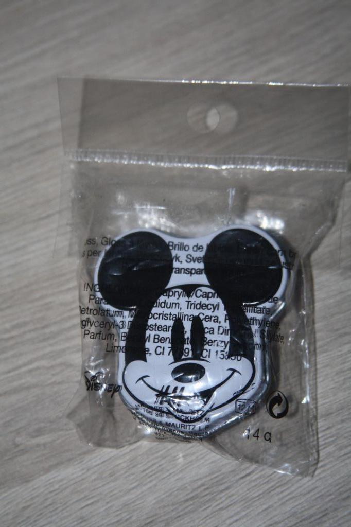 Mickey , blikje lippen balsem , ongebruikt , 5 cm, Enlèvement ou Envoi, Mickey Mouse, Comme neuf, Autres types