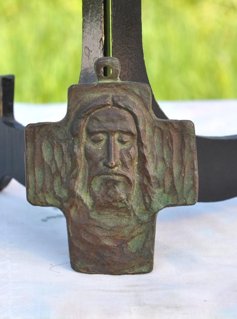 croix murale en bronze visage de christ, Enlèvement ou Envoi
