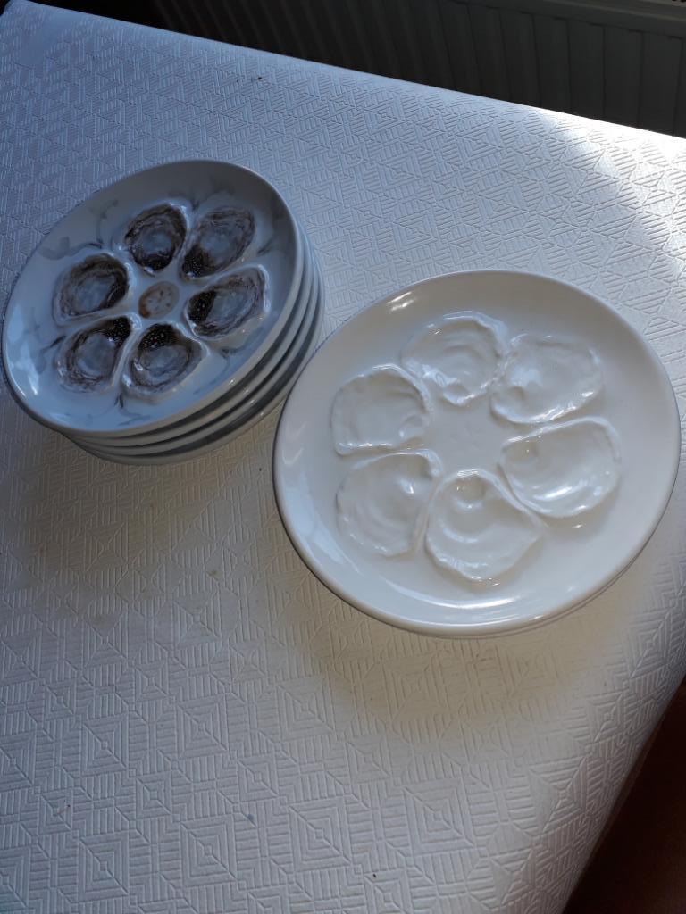 Assiettes à huitres, Antiquités & Art, Enlèvement
