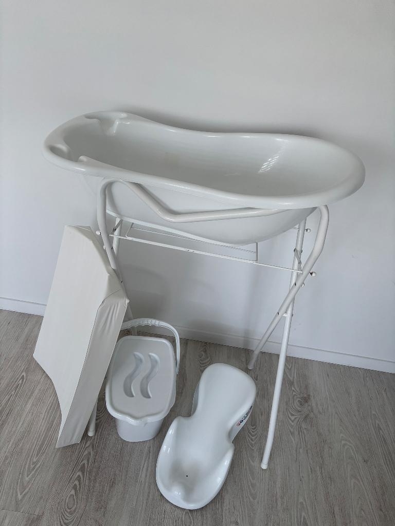 Complete baby badset, Kinderen en Baby's, Ophalen, Zo goed als nieuw, Badje, Overige merken