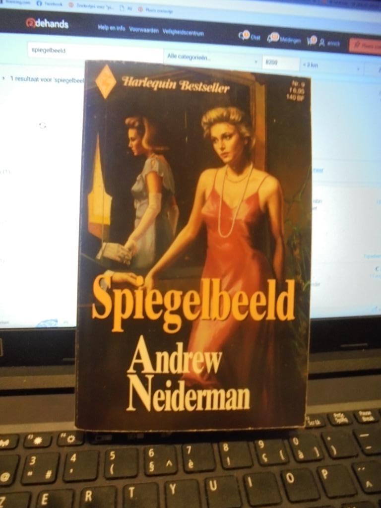 Spiegelbeeld, Ophalen of Verzenden, Gelezen, Nederland