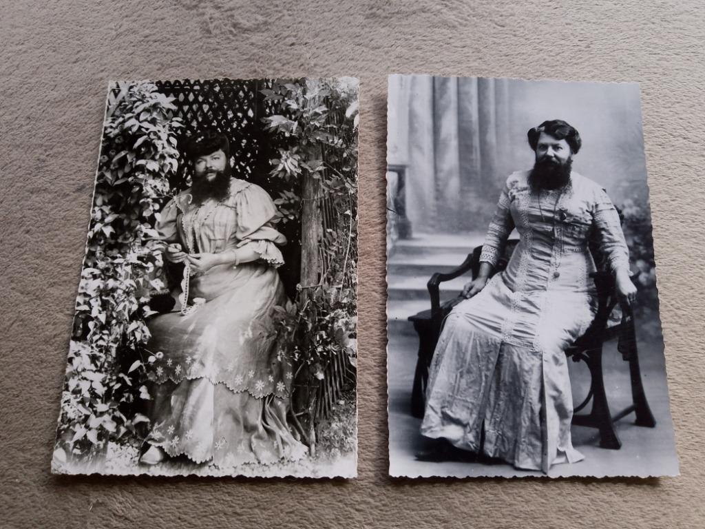 Oude postkaarten MME delait la femme à barbe, Verzenden