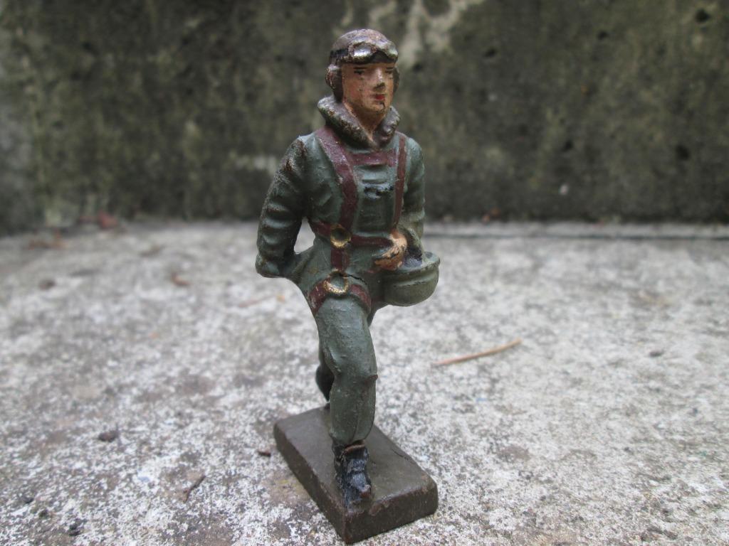 Lineol Duitse vliegenier met helm piloot met parachute. TOP, Verzamelen, Ophalen of Verzenden