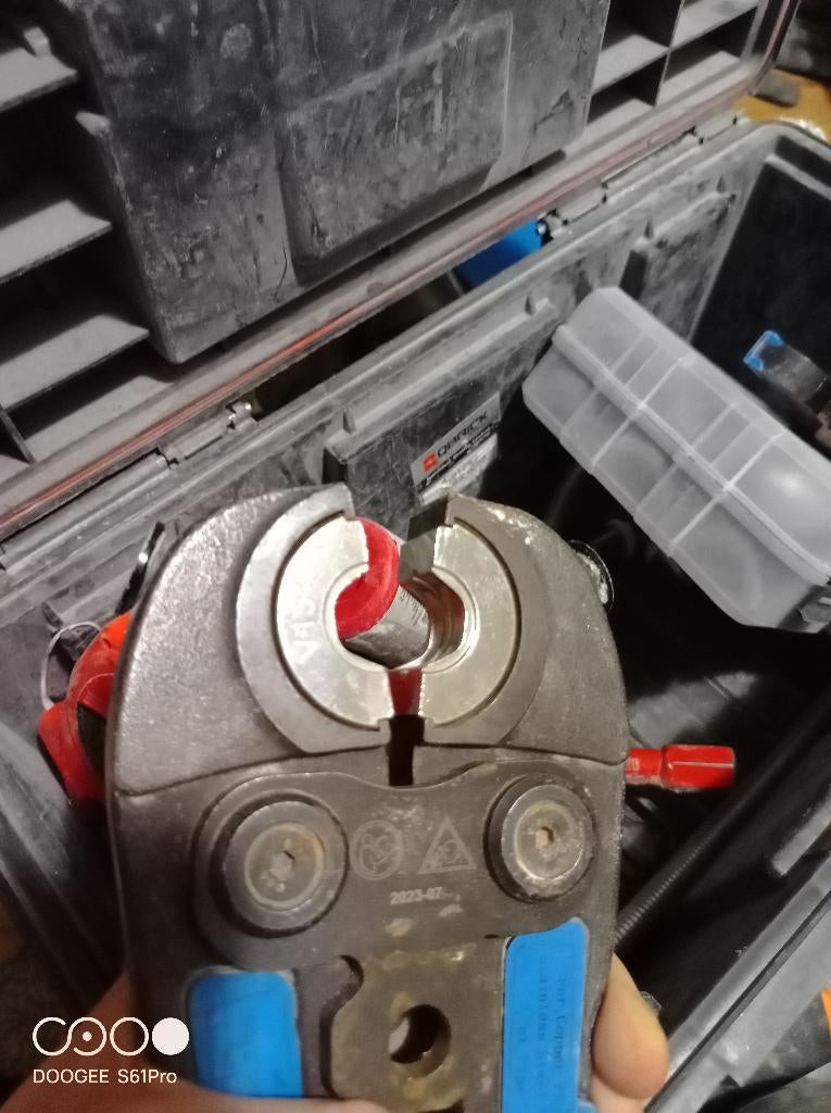 Ik verkoop een klembek voor een krimptang., Doe-het-zelf en Bouw, Verzenden