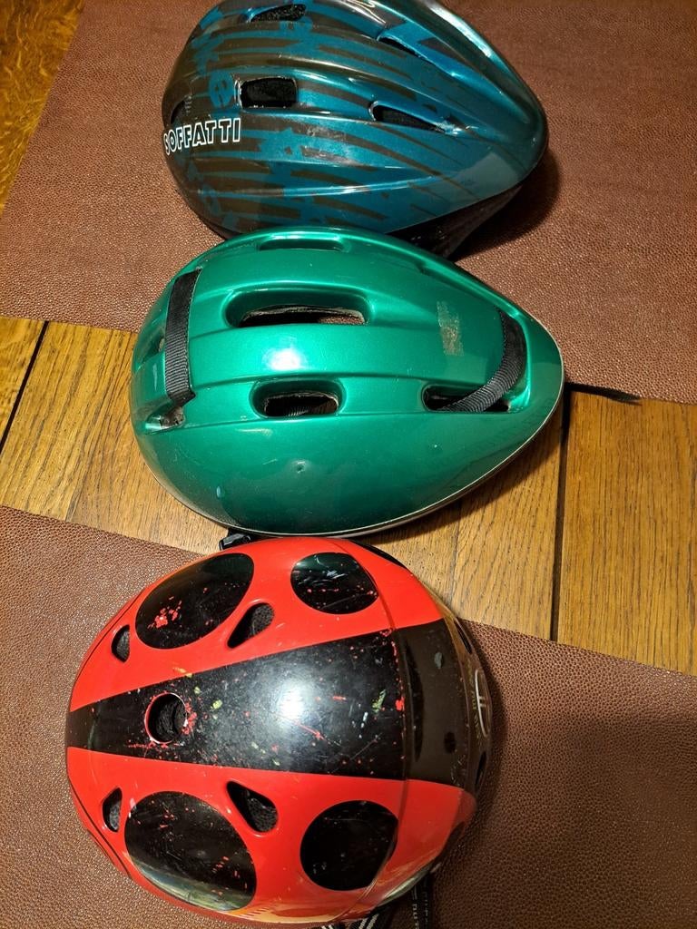 Fietshelmen, Fietsen en Brommers, Ophalen, Zo goed als nieuw