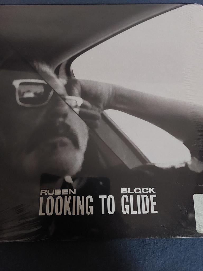 Ruben Block - Looking to glide, Ophalen of Verzenden, Nieuw in verpakking, Overige formaten, Singer-songwriter
