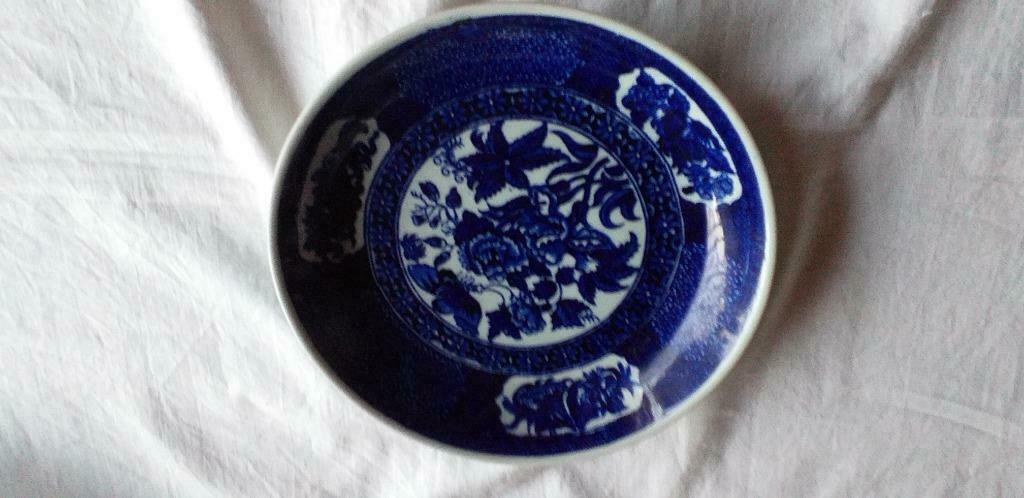 Assiette porcelaine Royal sphynx, Enlèvement ou Envoi