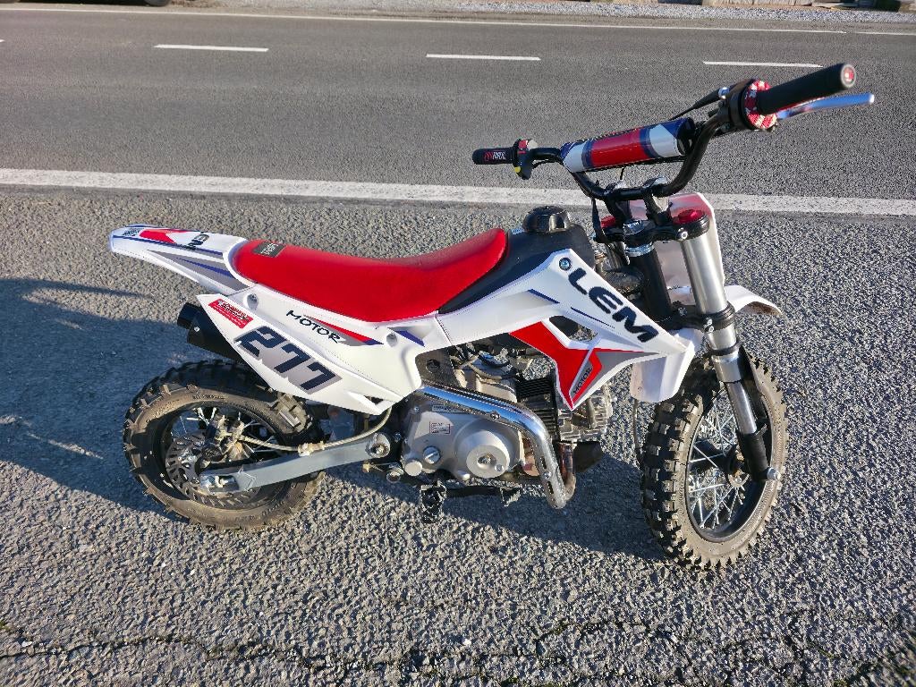 Moto cross enfant, Fietsen en Brommers, Brommers | Crossbrommers, Zo goed als nieuw, Overige merken, Ophalen