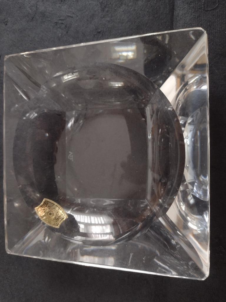 Cendrier, Enlèvement ou Envoi