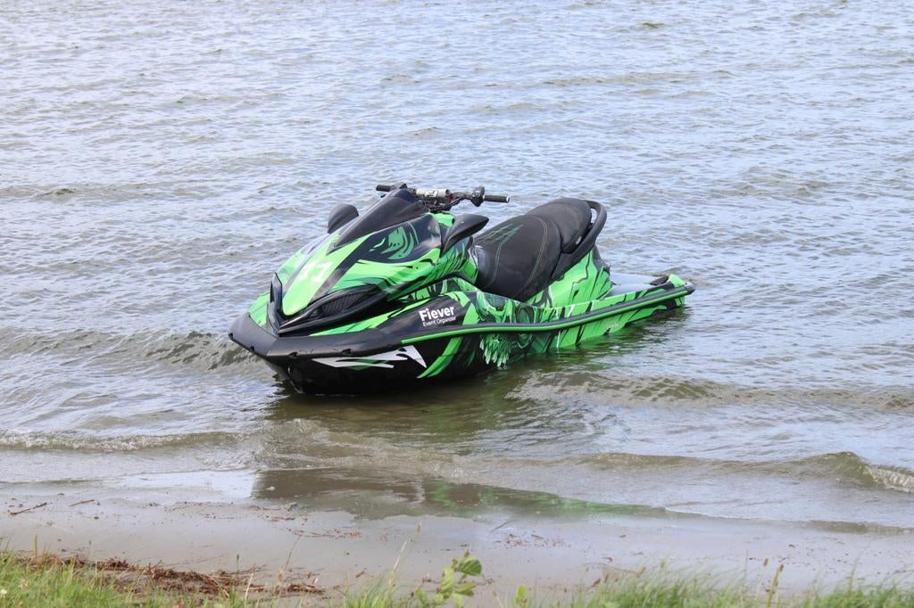 Mooie jet met leuke wrapping, Watersport en Boten, Ophalen